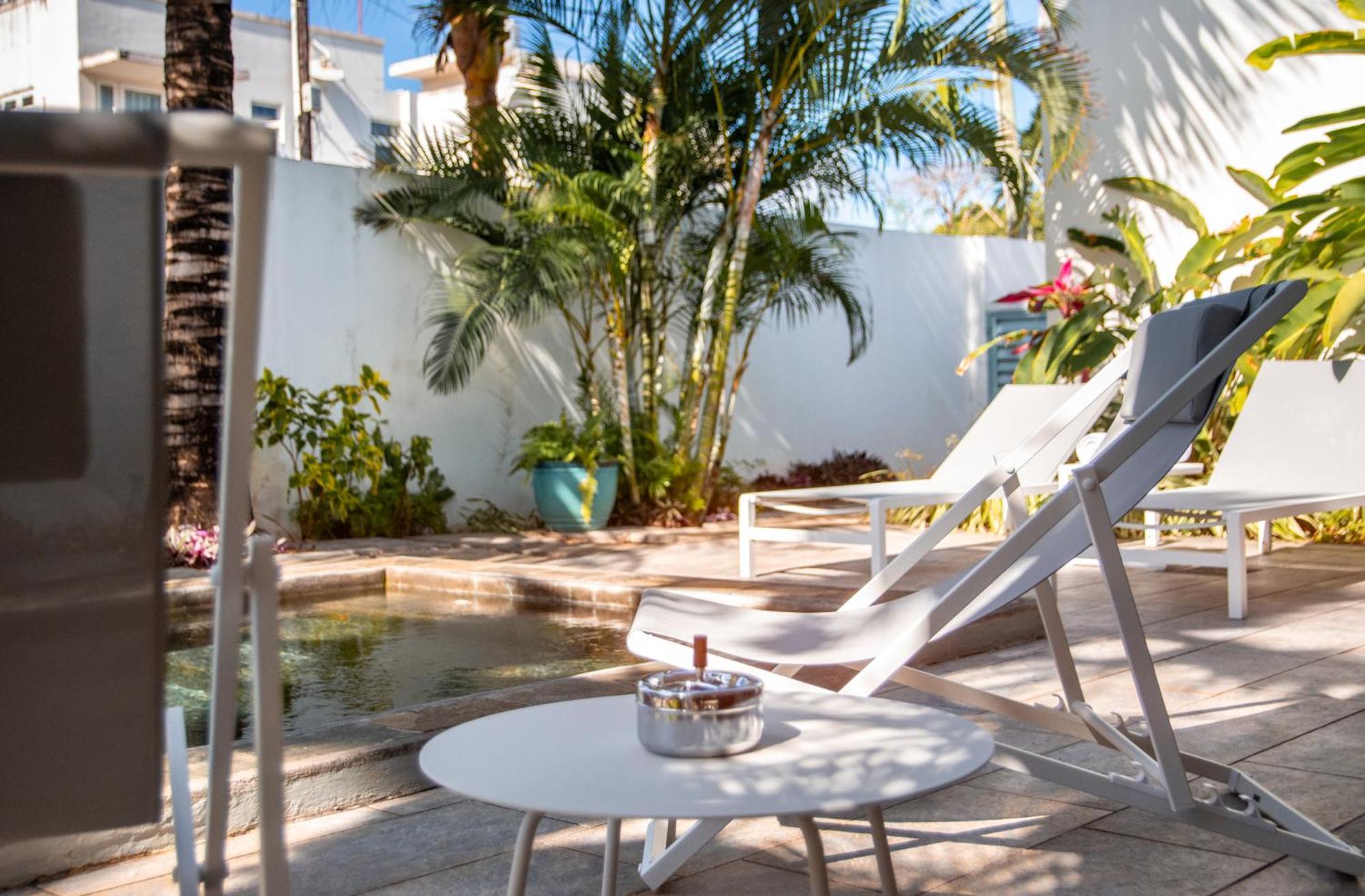 Le Mandala Moris Guesthouse Pointe Aux Canonniers Grand Bay Buitenkant foto