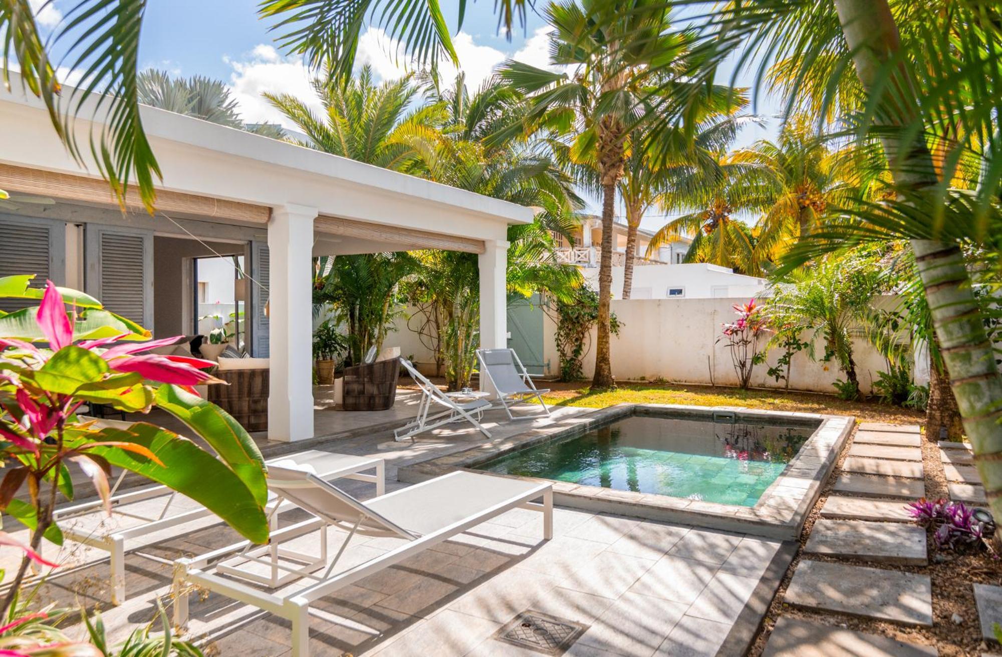 Le Mandala Moris Guesthouse Pointe Aux Canonniers Grand Bay Buitenkant foto